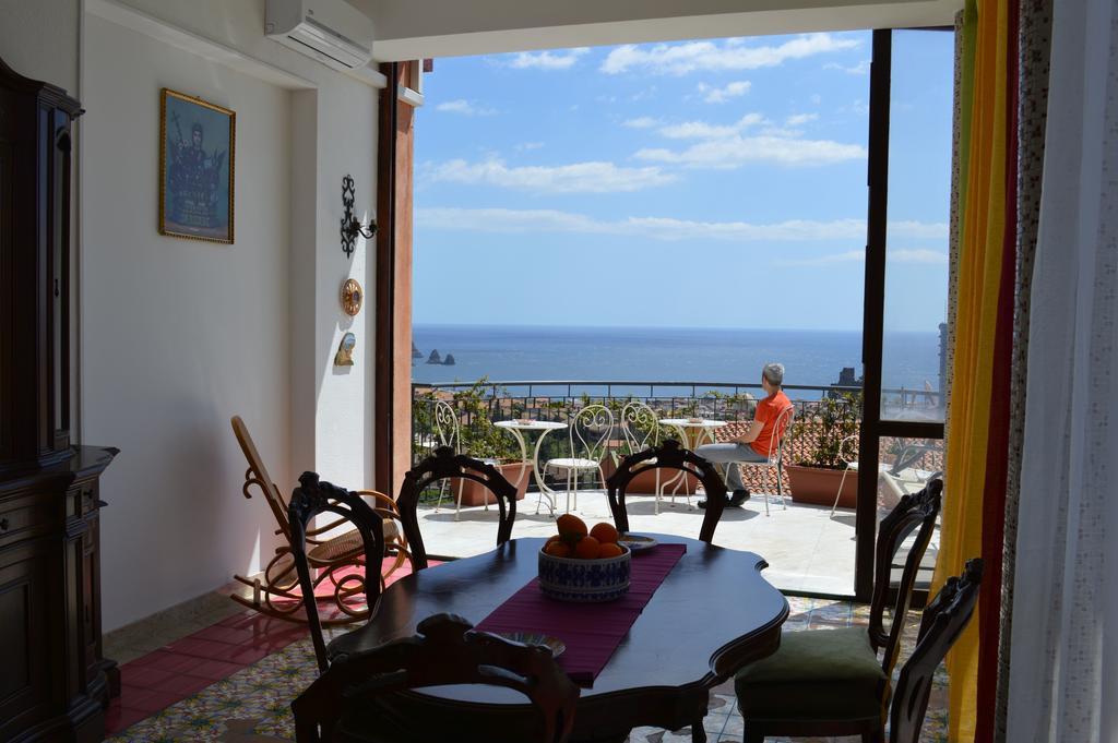 Pupi Catania Etna B&B - #Viaggiosiciliano Aci Castello Exterior photo