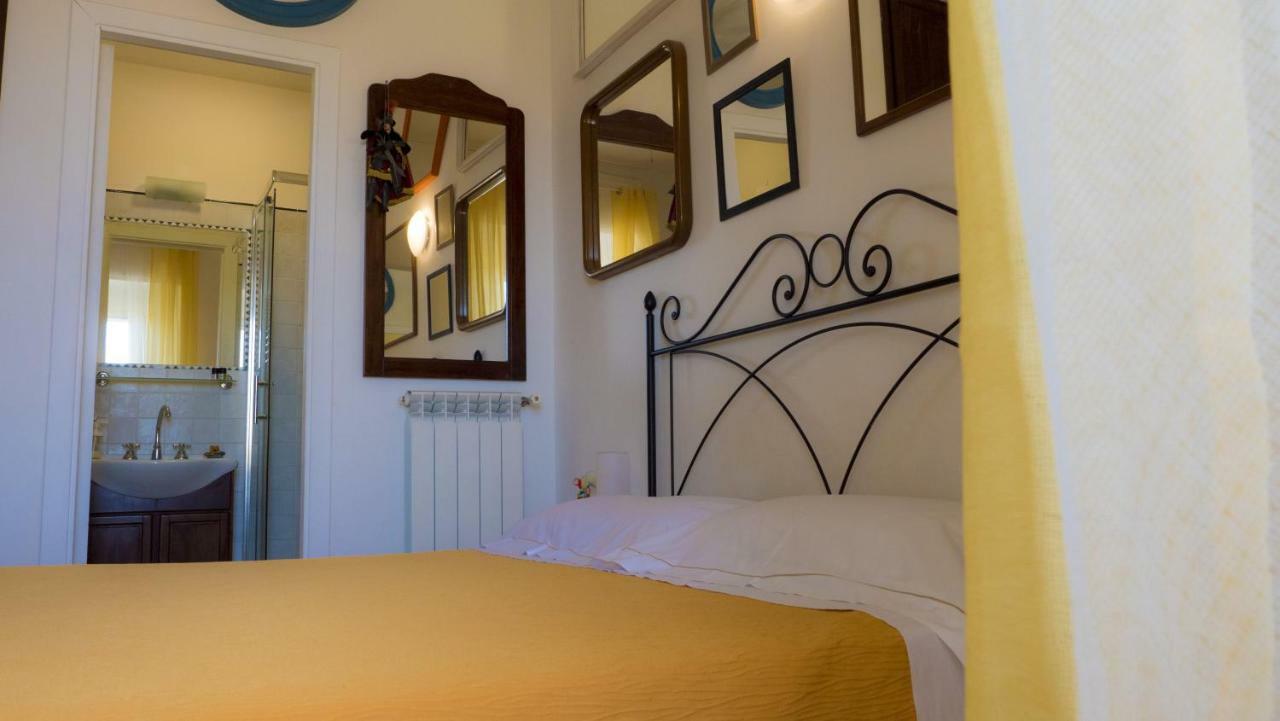 Pupi Catania Etna B&B - #Viaggiosiciliano Aci Castello Exterior photo